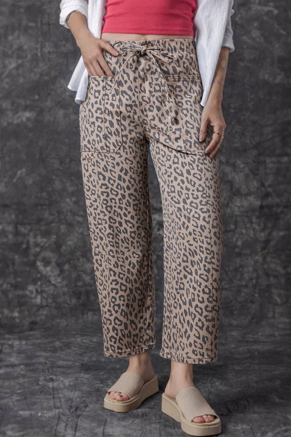 10 Barrel Jeans Outfits You’ll Want to Wear All Season
